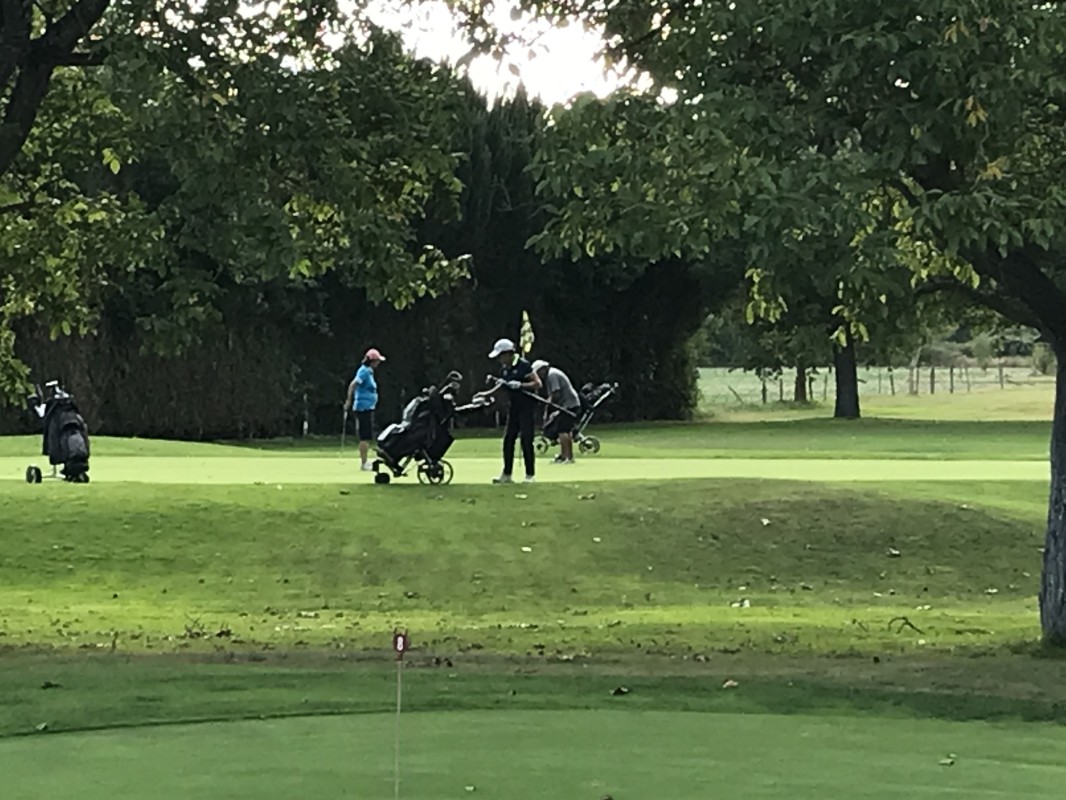 2023-09-20-22-golf-2Fopen87-CSS-sortie sancerre-Bourges  (9).jpg